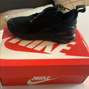 Nike air max 270 girl shoes